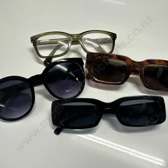 3x Sunglasses & Reading Glasses