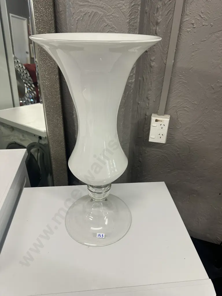 White Art Glass Vase H57cm. Image 1++
