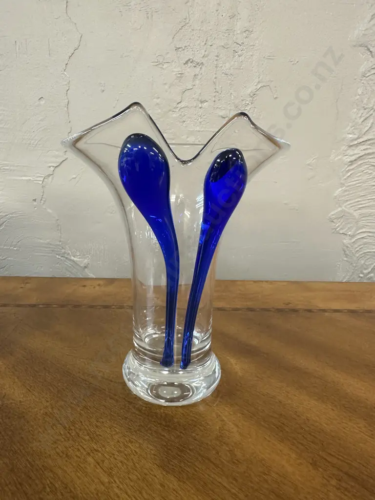 Vintage Krosno Flared Colbalt  Blue Glass Vase H20cm. Image 1++