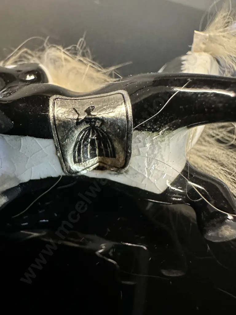 "Stinker" Skunk Miniature Porcelain Figurine  Image 1++