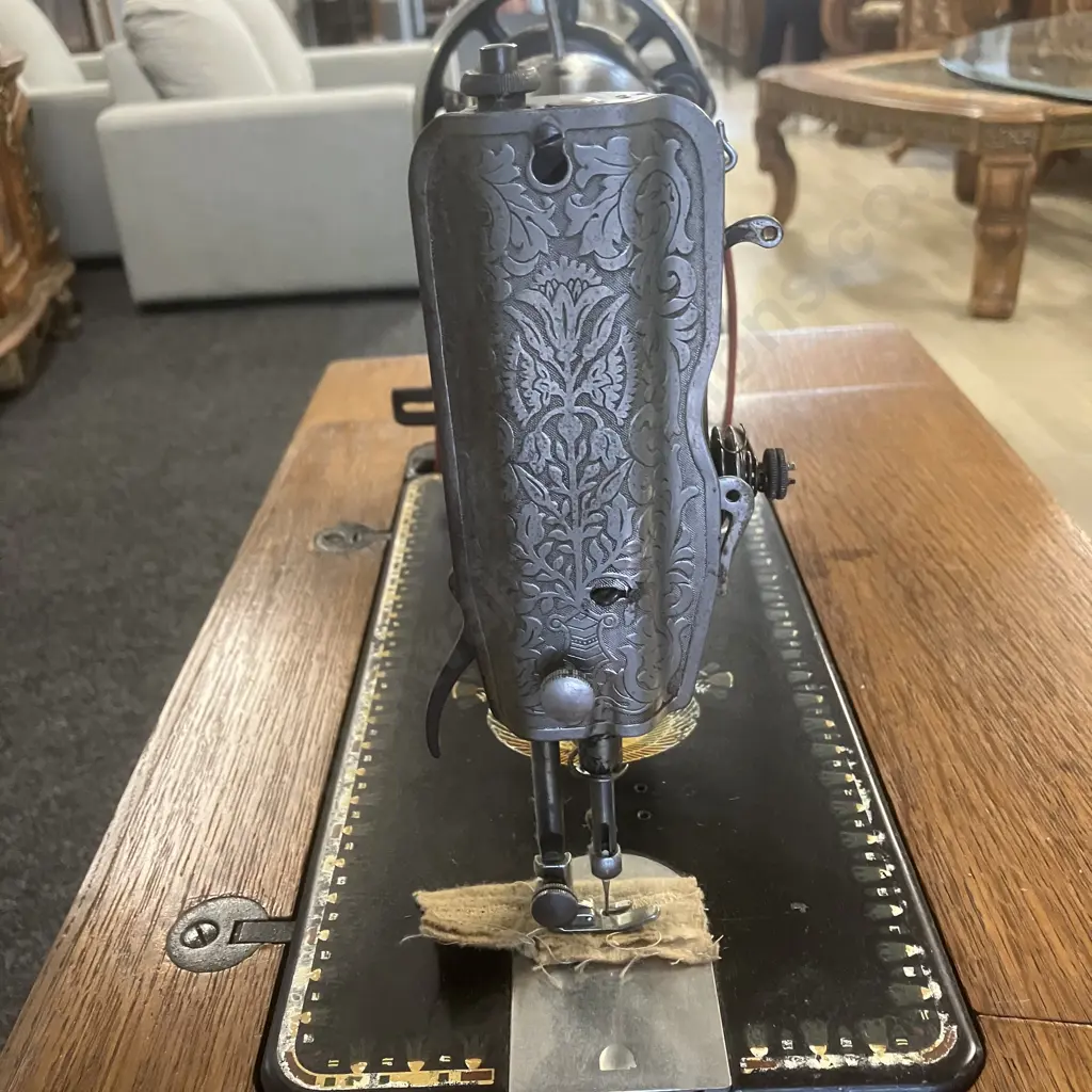 1917 Singer Model No 66K Treadle Sewing Machine With Accessories,  #F7594945 - Kilbowie, Clydebank, Scotland Image 1++