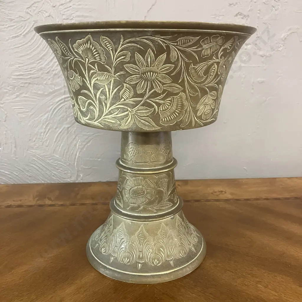 Large Etched Solid Brass Footed Bowl - J.P INDIA 1562.J Stamped On Base. 25.5 x 22cm Image 1++