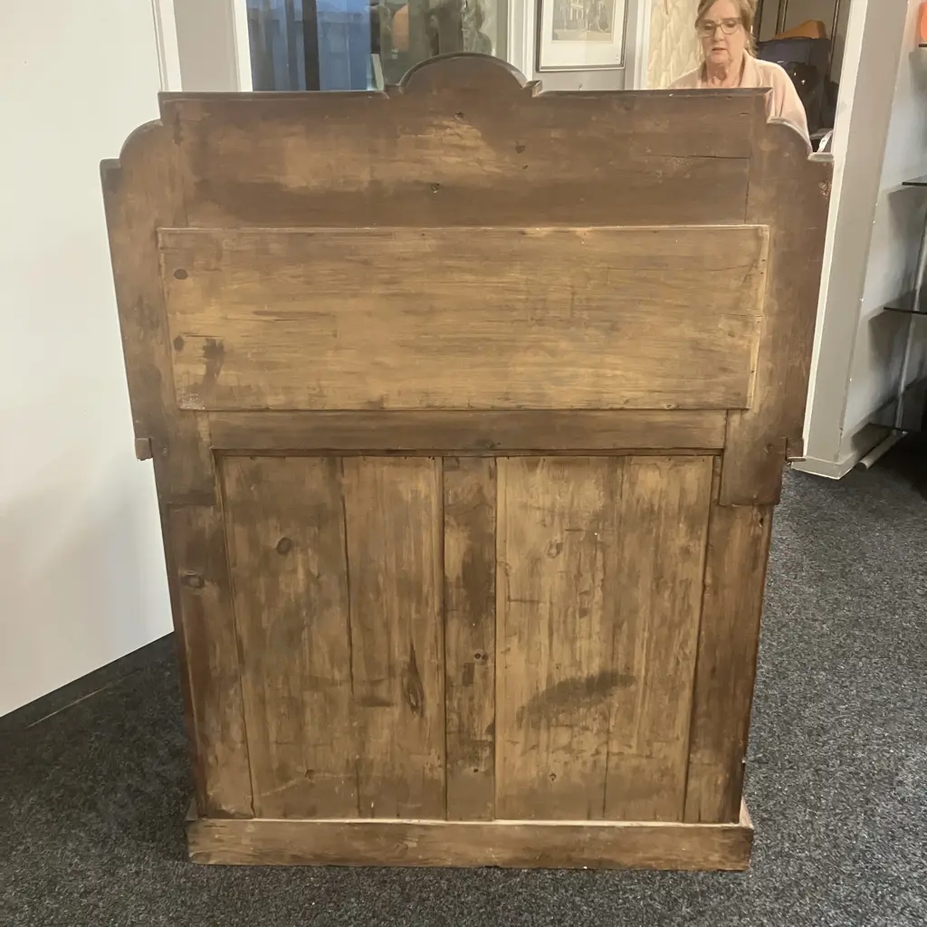 Victorian Mahogany Chiffonier Raised Shaped Mirror, Barley Twist Supports, Single Fitted Drawer, 2 Door. H143 W107 D45cm Image 1++