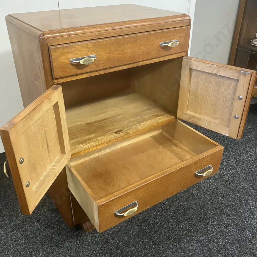 Art Deco Gentlemans' Lowboy, 3 Drawer, 2 Door, Original Handles. H88 W63 D42cm Image 1++