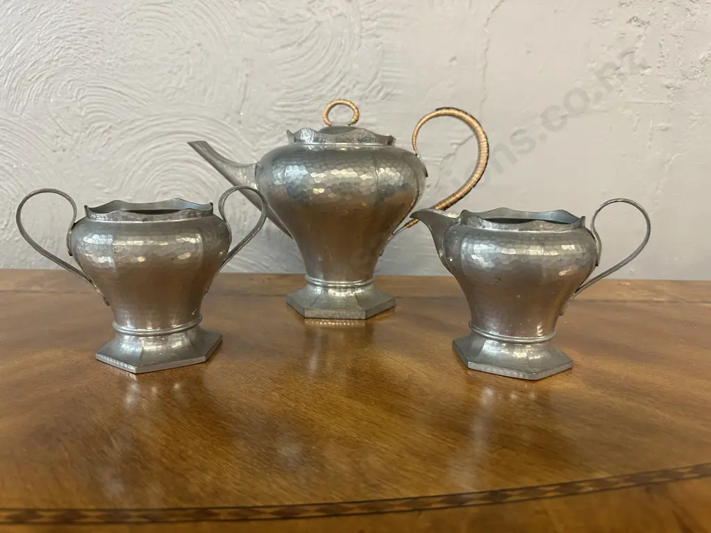 Vintage English Don Pewter Teapot, Creamer & Sugar Bowl. Image 1++