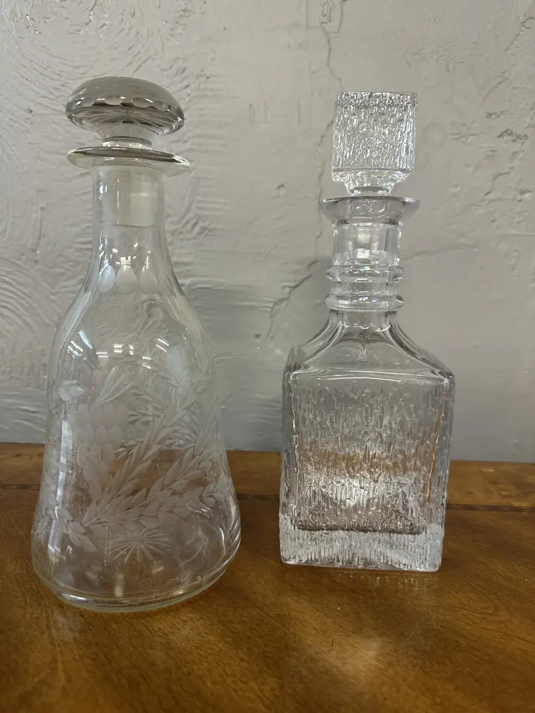 Vintage Crystal Decanter & Retro Decanter Image 1++