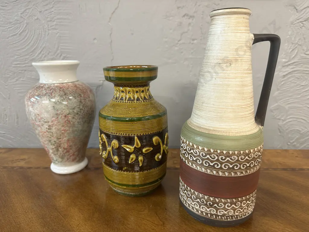 Dumbler & Breiden Jug Vase, Peter Shearer Vase & Italian Vase  Image 1++