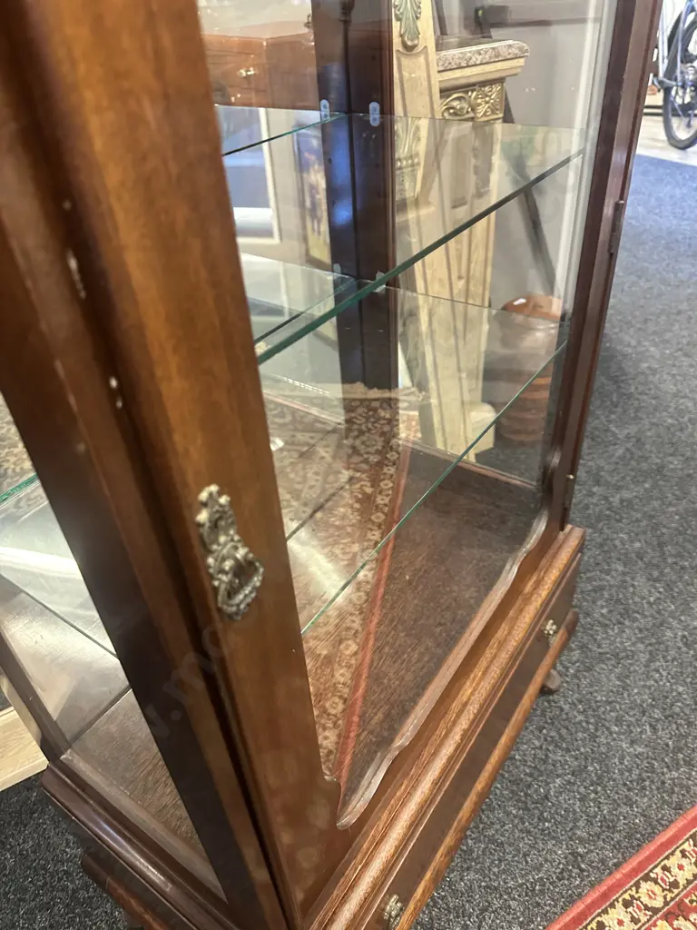 Mahogany Display Cabinet Single Drawer, Cabriole Legs, Glass Shelves  Image 1++