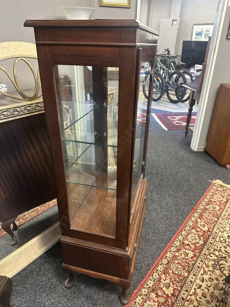 Mahogany Display Cabinet Single Drawer, Cabriole Legs, Glass Shelves  Image 1++