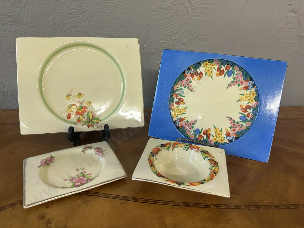 Vintage Royal Staffordshire 'The Biorrilz' China Items  Image 1++