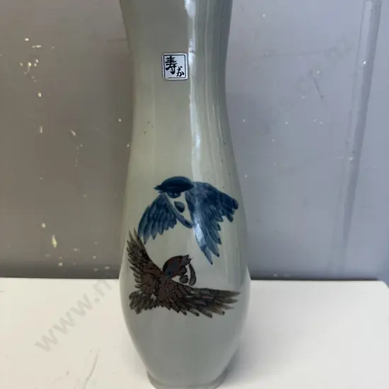 Japanese Vase Hand Painted Two Birds In Flight H30cm.