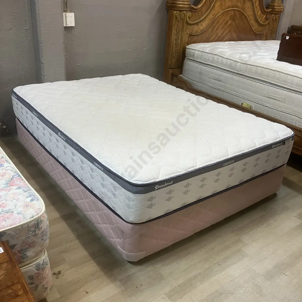 Sleepyhead Chiropractic Firm Queensize Mattress On Pink Base Image 1++