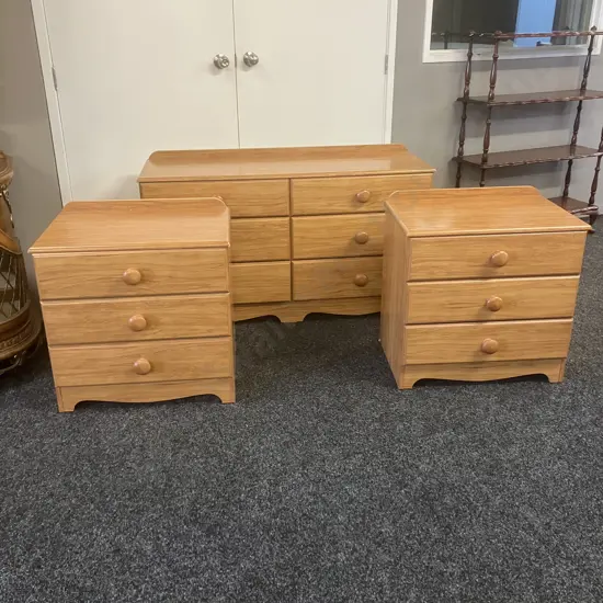 Vintage Funnell's Furniture Rimu Effect 6 Drawer Lowboy & Pair of 3 Drawer Bedsides