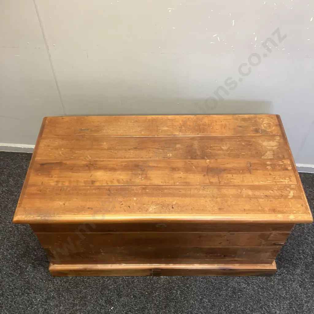 Recycled Rimu Storage Chest / Blanket Box, Black Wrought Handles. H53 W101 D50cm Image 1++