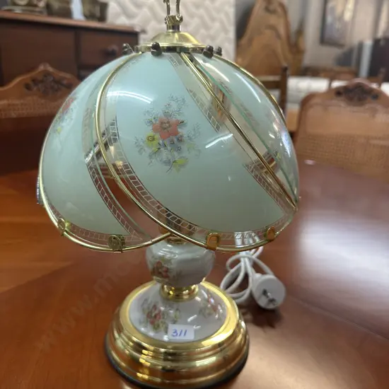 Vintage Tiffany Style Touch Lamp Floral Design On Glass Shade & Brass Base