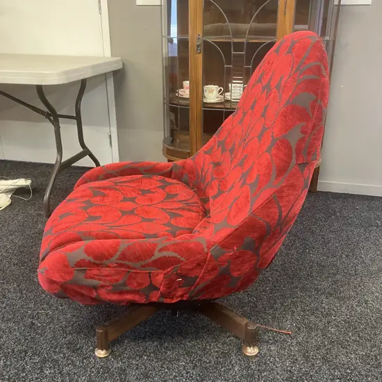 Mid Century Swivel Egg Chair With Adjustable Feet