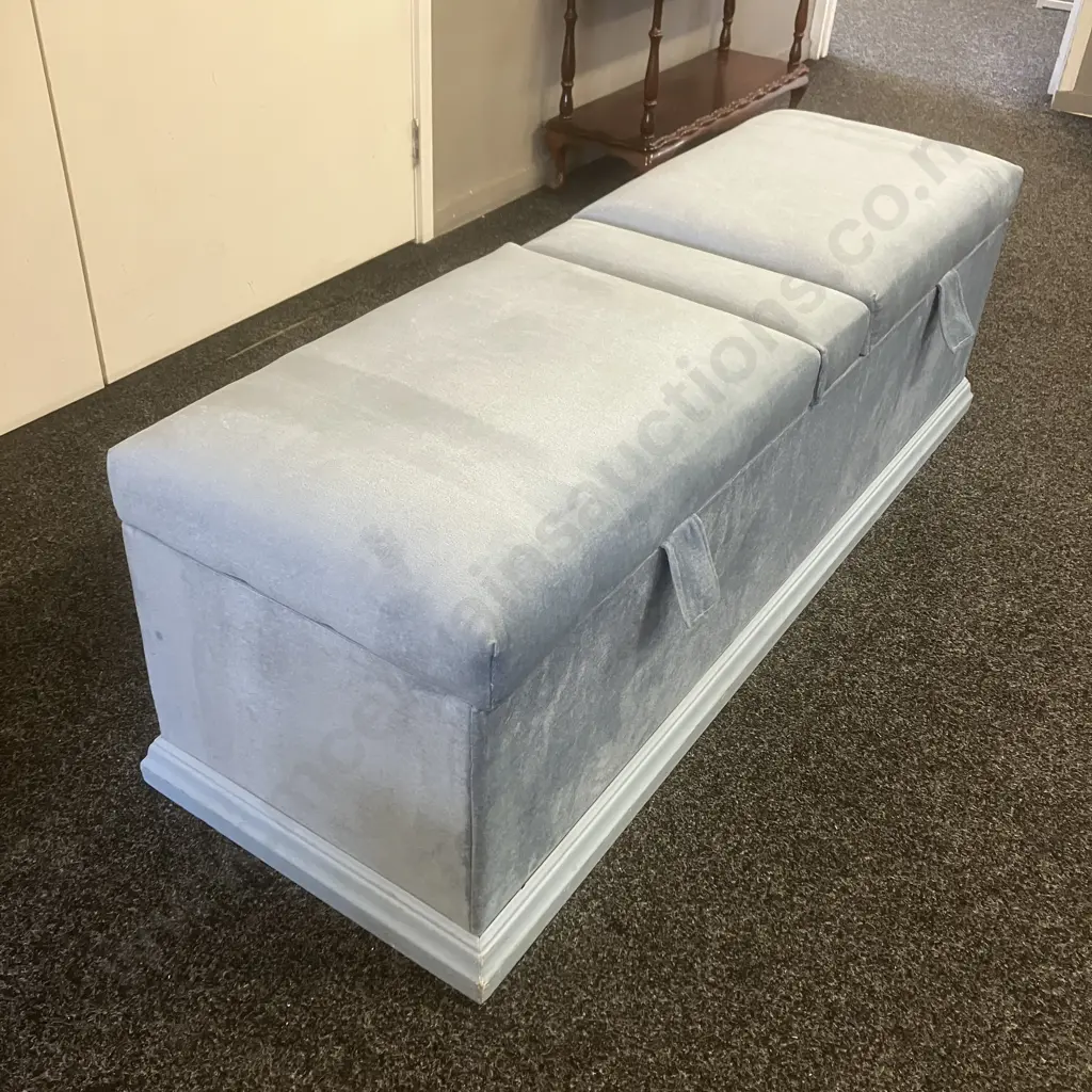 Vintage Blue Upholstered Blanket Box With Padded Hinged Lid. H44 W140 D46cm Image 1++