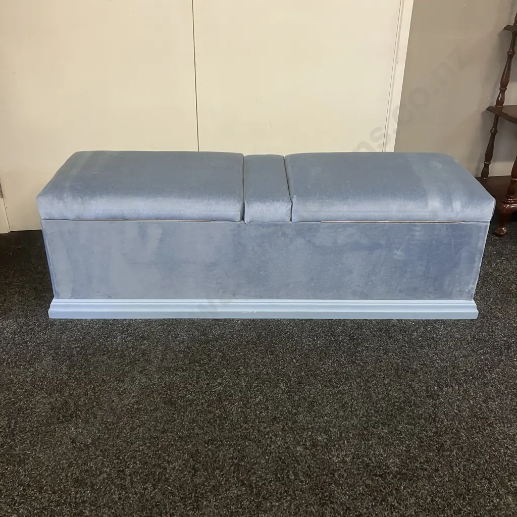 Vintage Blue Upholstered Blanket Box With Padded Hinged Lid. H44 W140 D46cm Image 1++