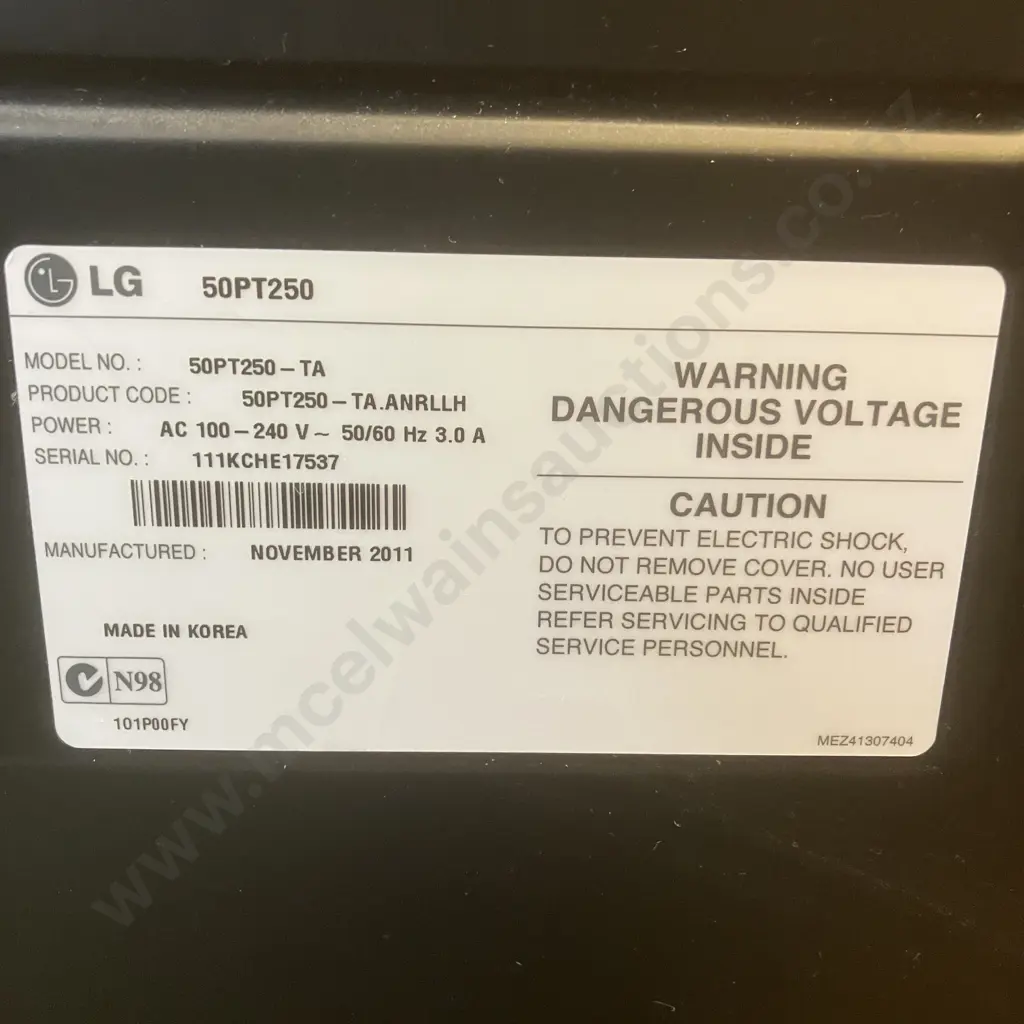 LG 50" (127cm) HD Plasma TV - PT250 With Remote Control Image 1++