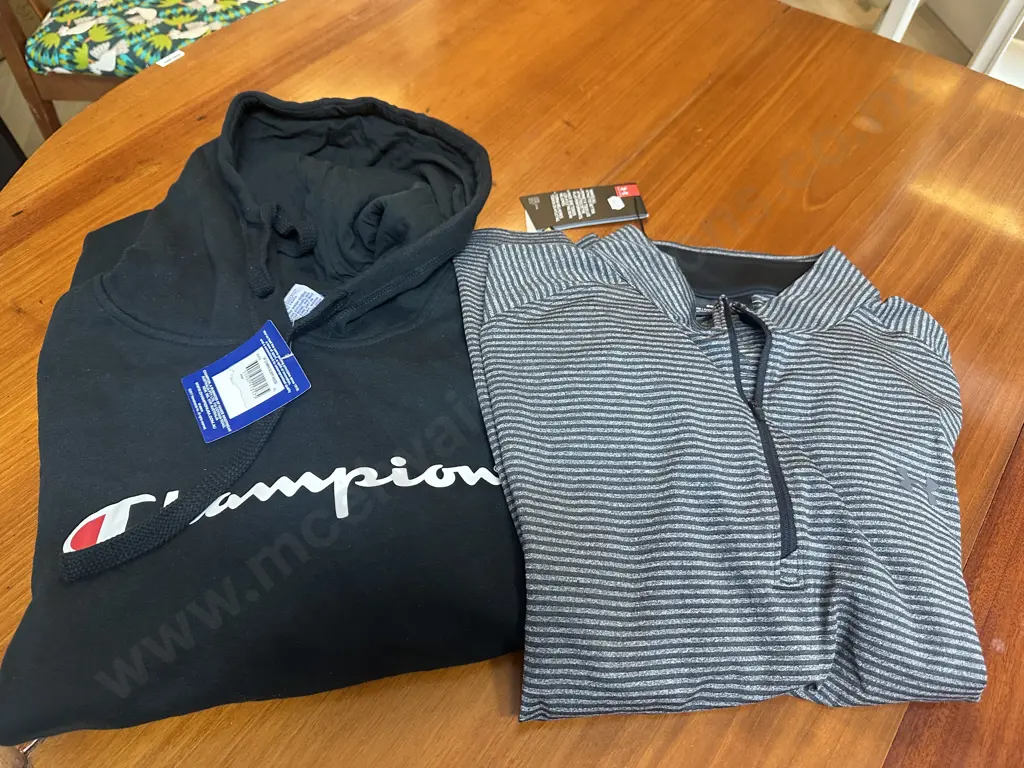 Mens Hombres XXL & Champion Hoody Image 1++