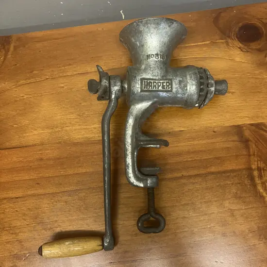 Vintage Beatrice Harper No.3181 Grinder Bench Meat Mincer - England