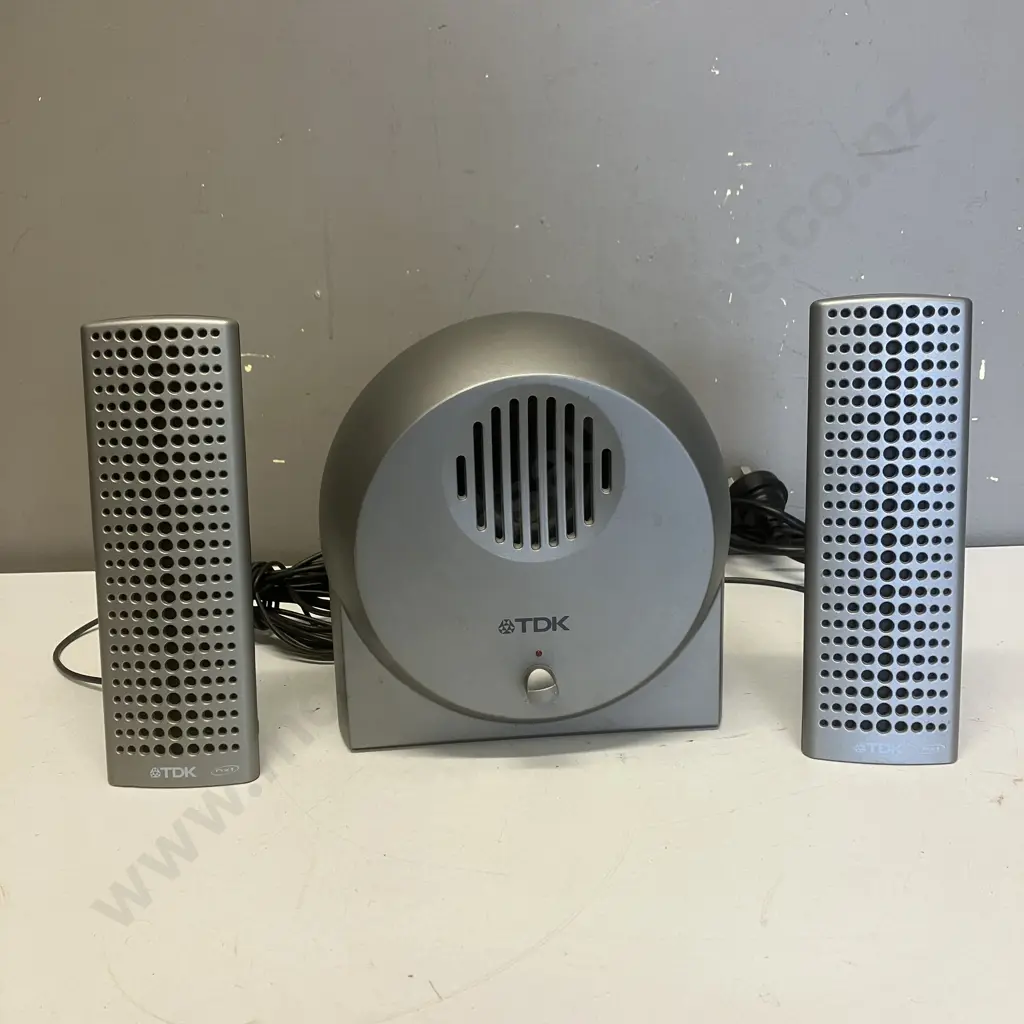 TDK S-40 Multimedia Speaker System Image 1++