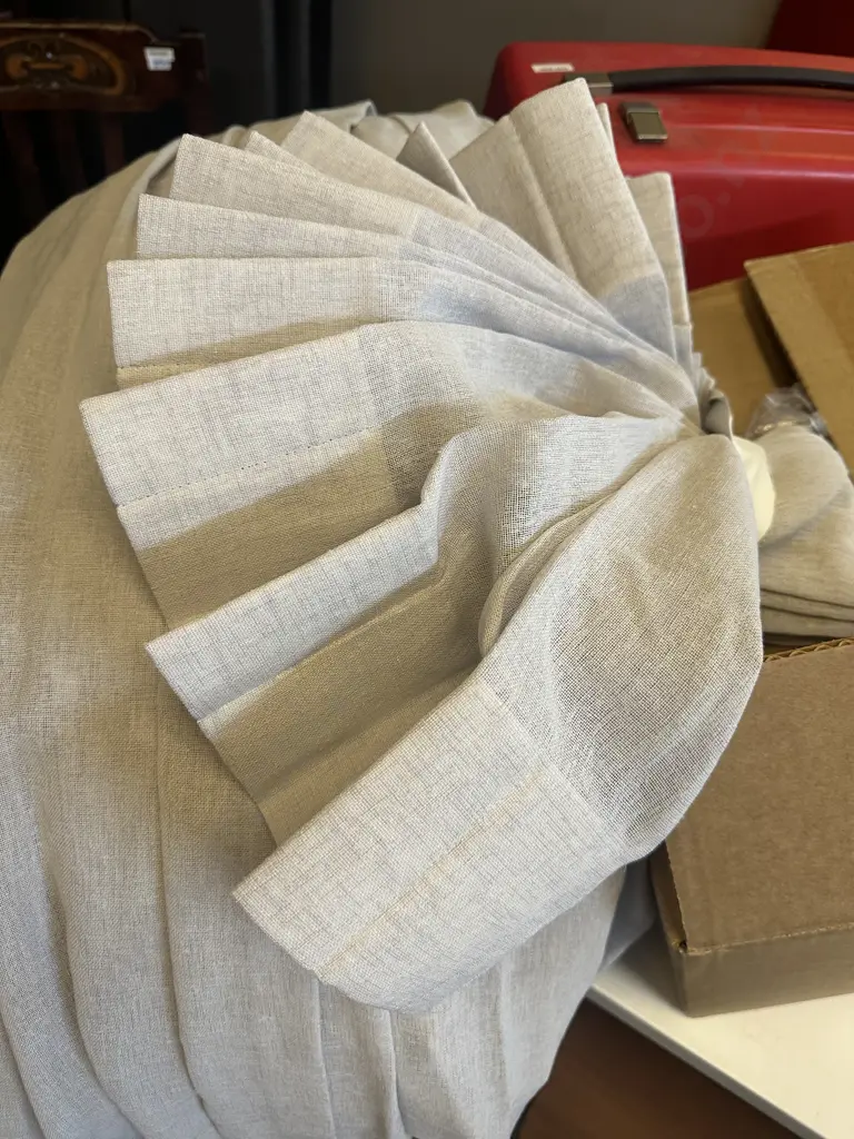 New James Dunlop Sicily Colour Vapour 4 x Sheers, 1 x Pinch Pleat Sheers. H2048 W2048 Image 1++