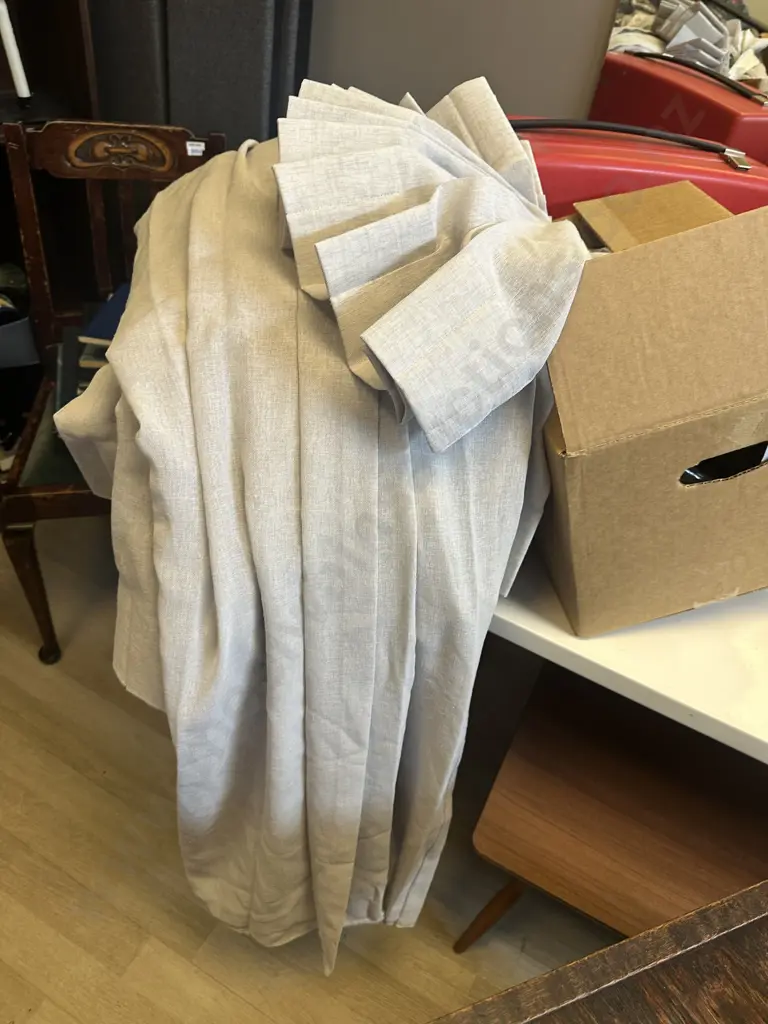 New James Dunlop Sicily Colour Vapour 4 x Sheers, 1 x Pinch Pleat Sheers. H2048 W2048 Image 1++