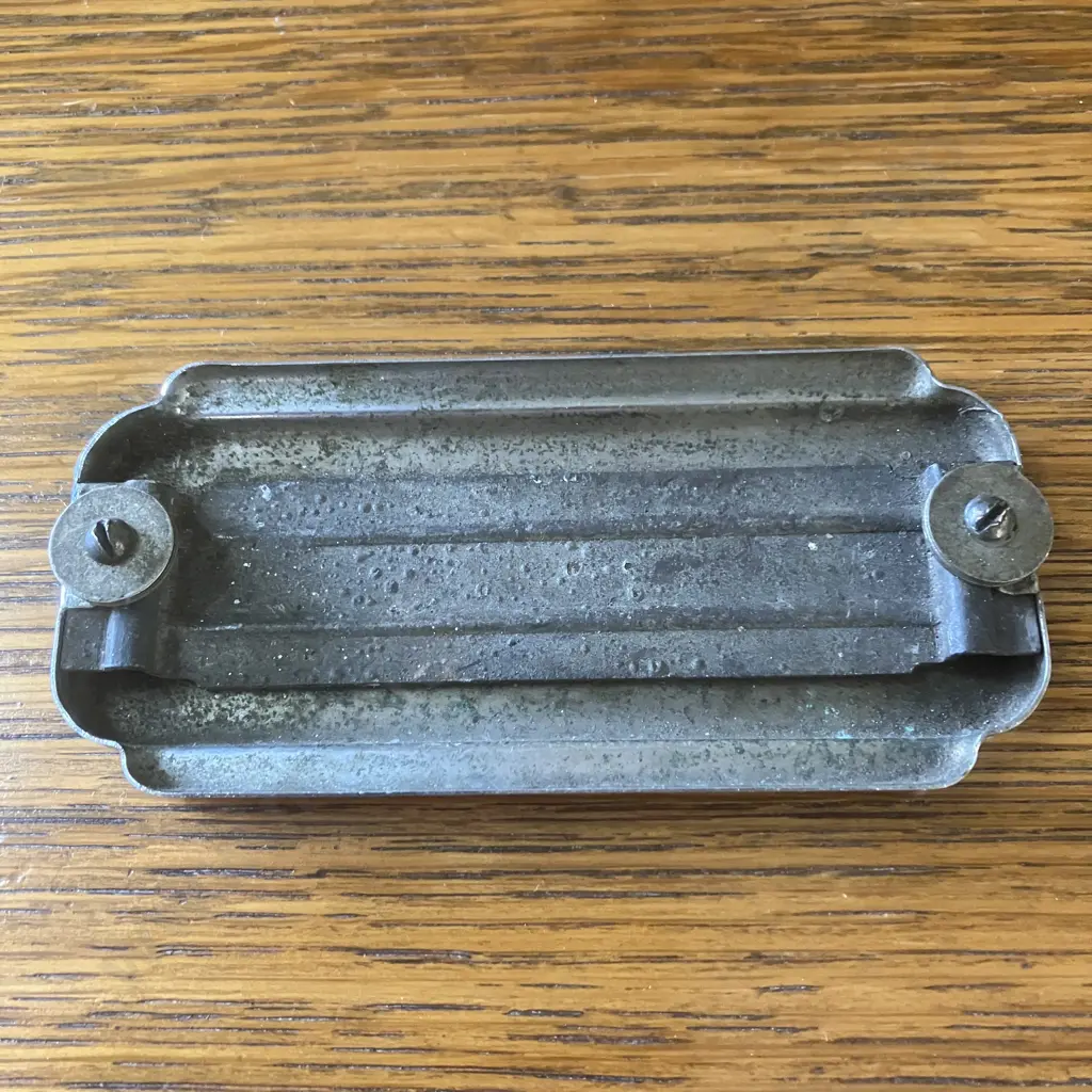 Rare 1930s Red Ford Emblem. 6 x 12.5cm Image 1++