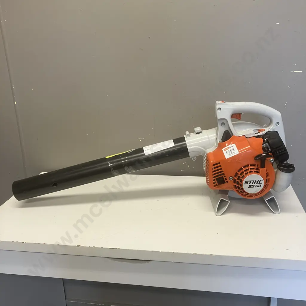 Stihl BG50 Petrol Garden Blower Image 1++