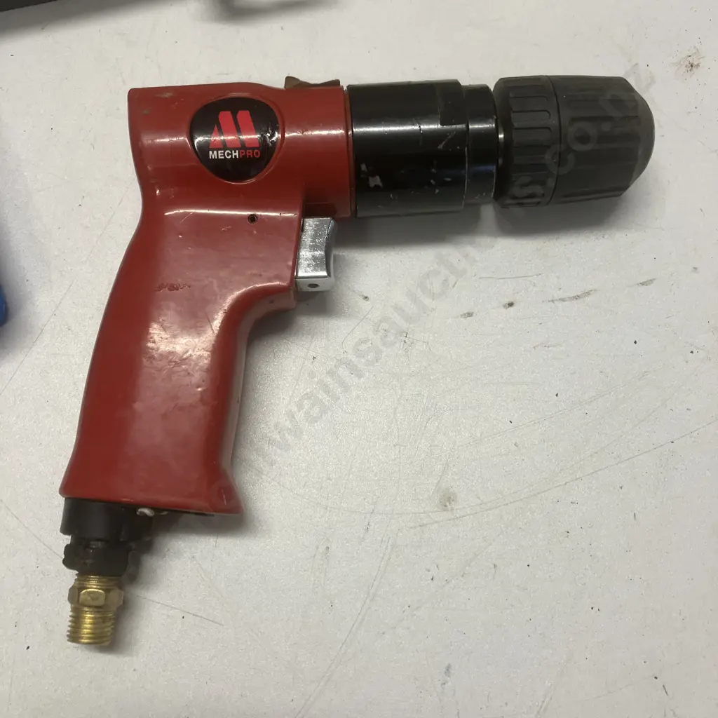 MechPro 3/8" Reversible Air Drill & 2 x Small Cased Socket Sets Image 1++