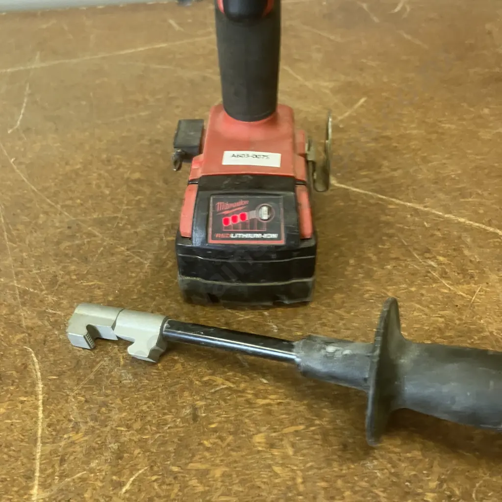 Milwaukee M18 FPD With 5.0Ah Battery (No Charger) Image 1++