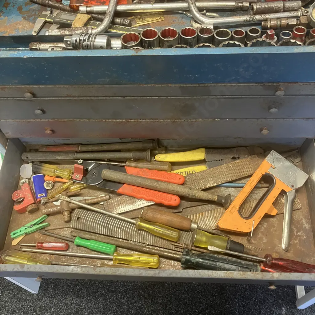 Vintage NZ Made EDEN Blue Steel Toolbox With Sidchrome Sockets & Ring Spanners & Assorted Tools Image 1++