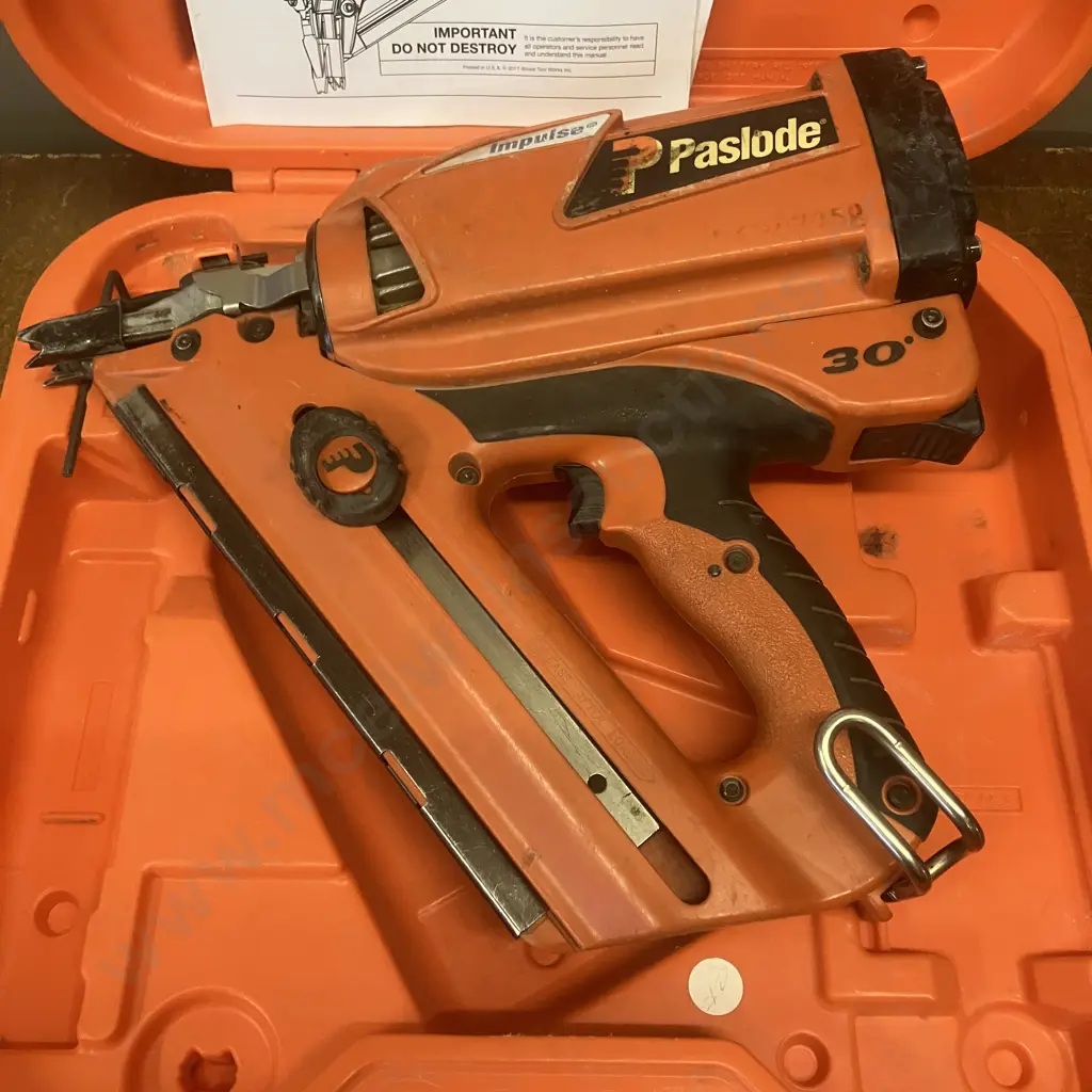 Paslode Nail Gun With Battery (No Charger) In Case Image 1++