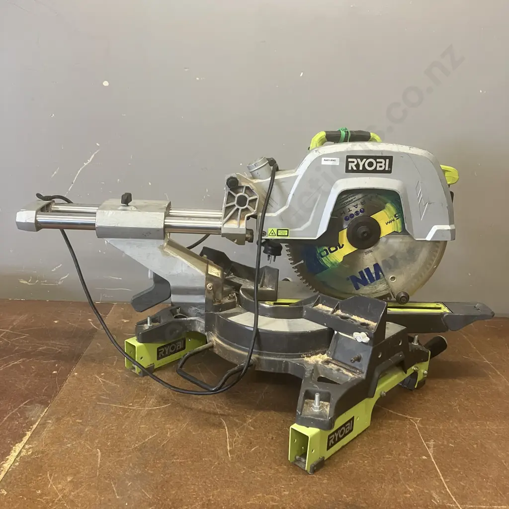 Ryobi EMS305RG Sliding Compound Mitre Saw Image 1++