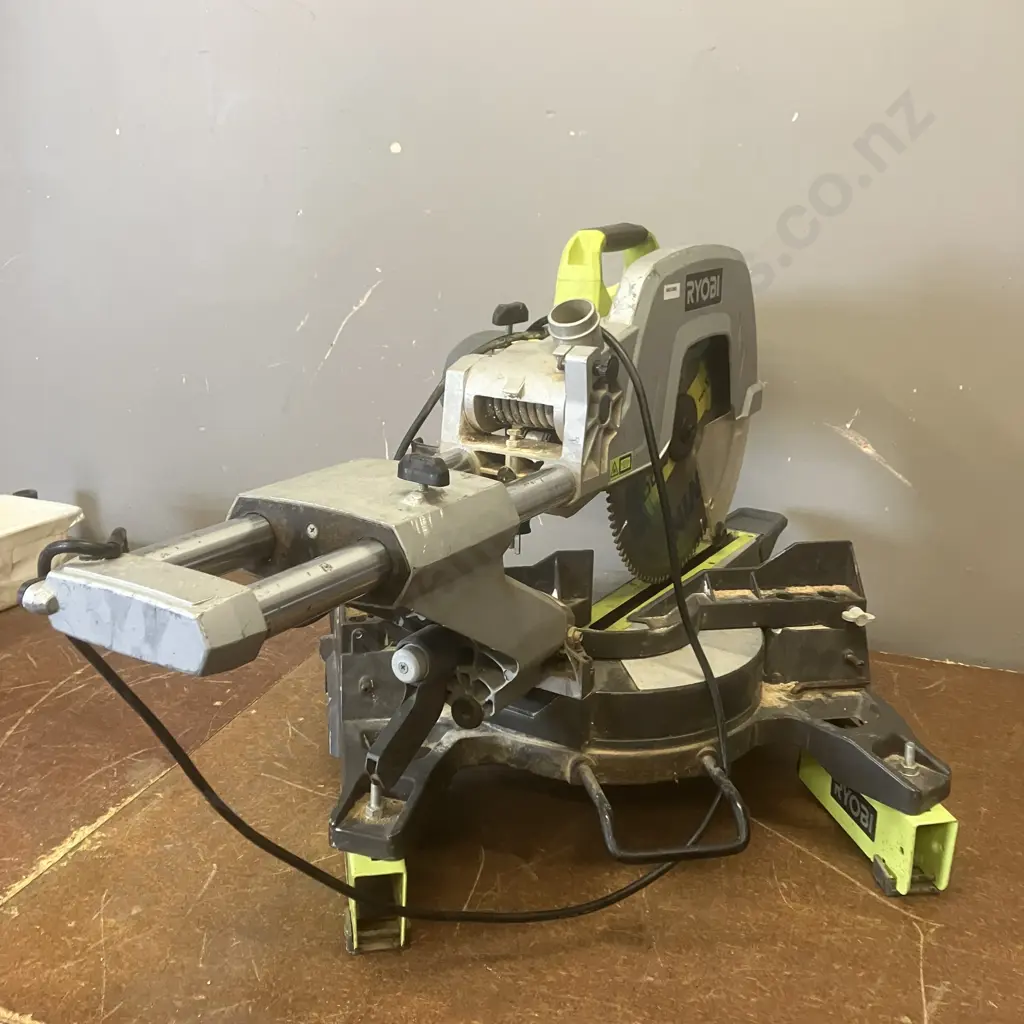 Ryobi EMS305RG Sliding Compound Mitre Saw Image 1++