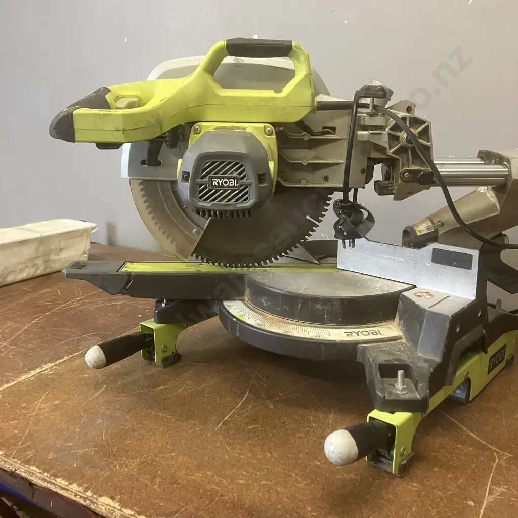 Ryobi EMS305RG Sliding Compound Mitre Saw Image 1++