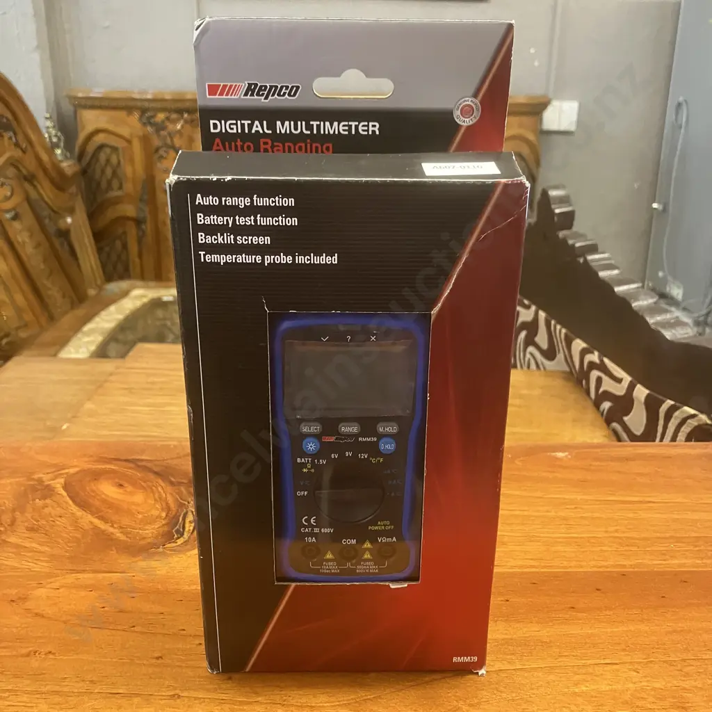 Repco Digital Multimeter Auto Ranging Model RMM39 Image 1++