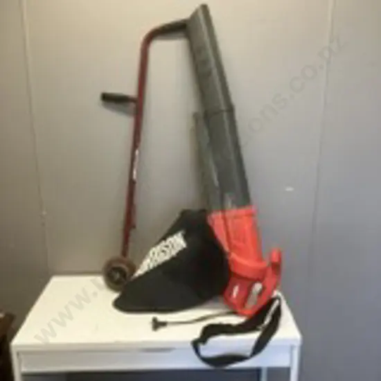Morrison Electric 2400W Blower / Vac With Manual Lawn Edger
