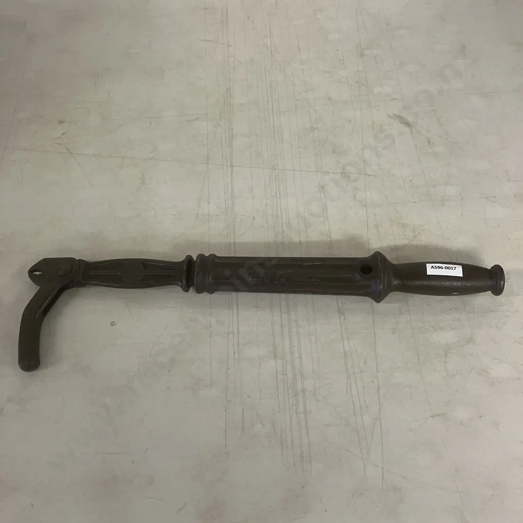 Vintage Crescent - Bridgeport Suregrip No. 56 Nail Puller - Made In The U.S.A Image 1++
