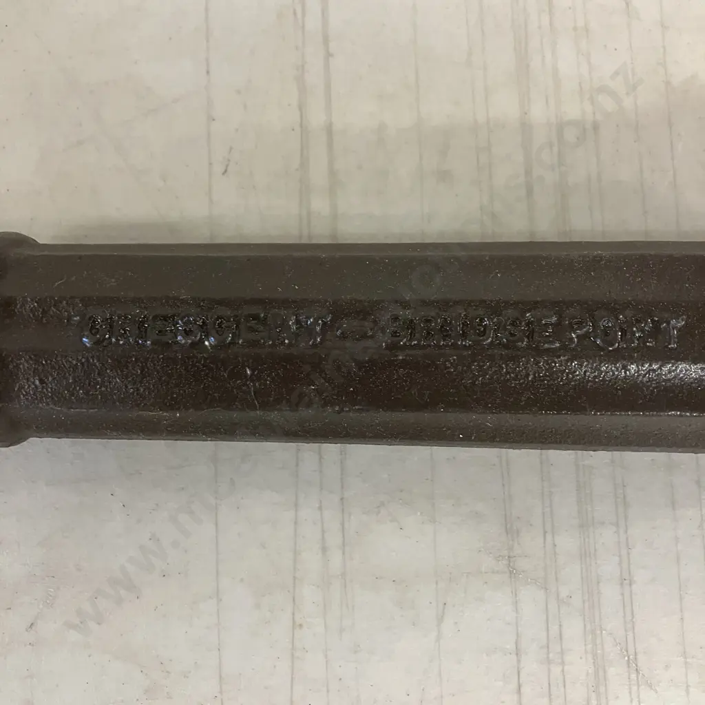 Vintage Crescent - Bridgeport Suregrip No. 56 Nail Puller - Made In The U.S.A Image 1++