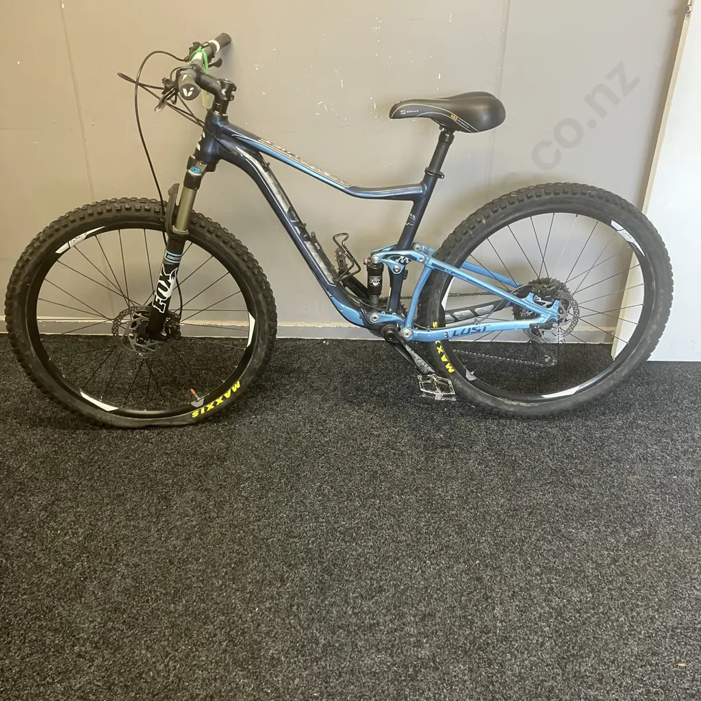 Blue GV LUST Mountain Bike Image 1++