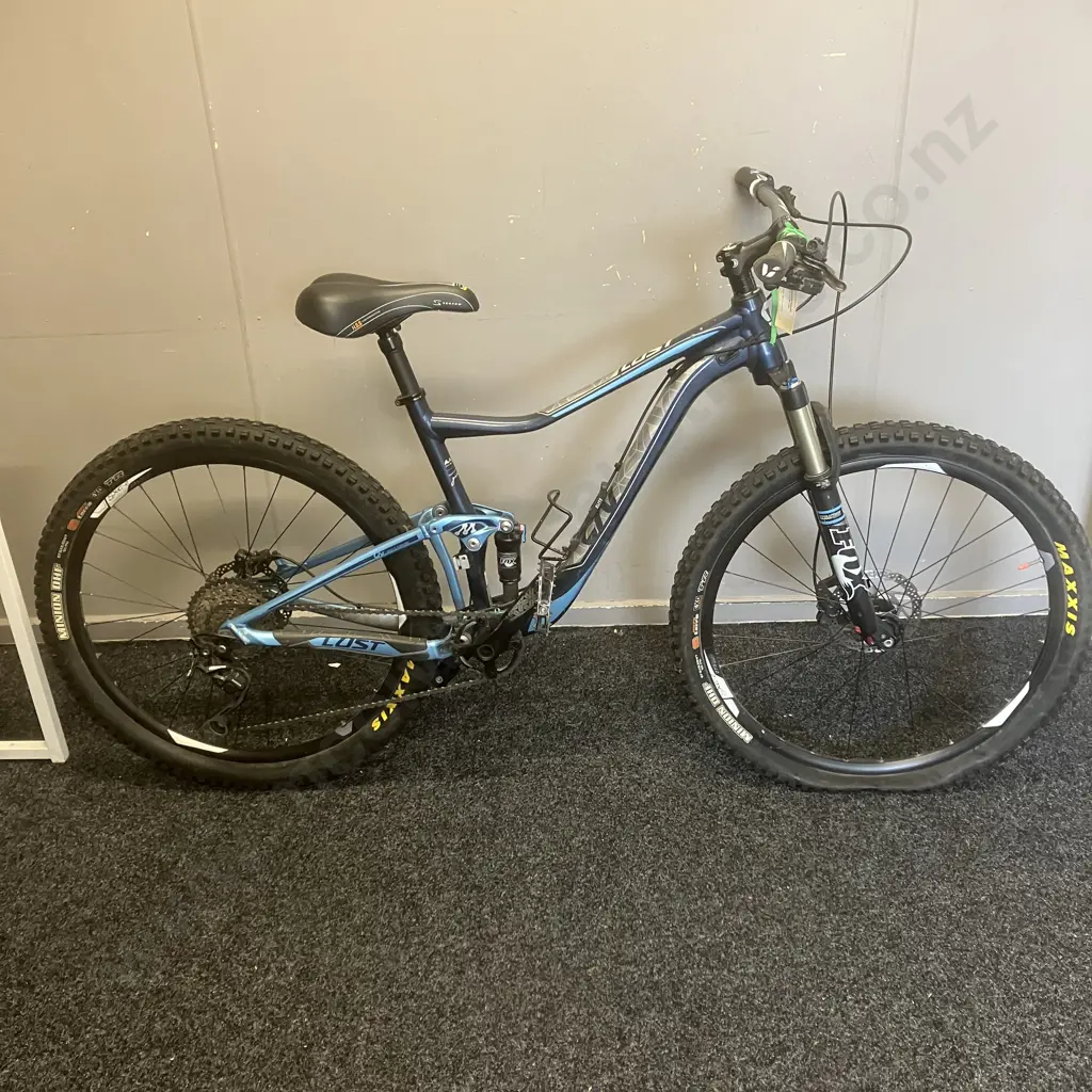 Blue GV LUST Mountain Bike Image 1++