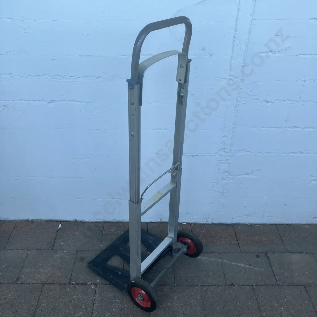 Folding Adjustable Sack Barrow Image 1++