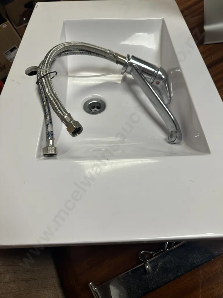 Wurth Square Basin With Aquatica Tap. 75 x 46cm (Small Chips) Image 1++