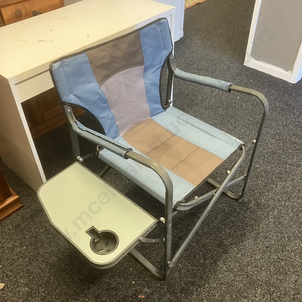 Folding Camp Chair With Side Table & Cup Holder Image 1++