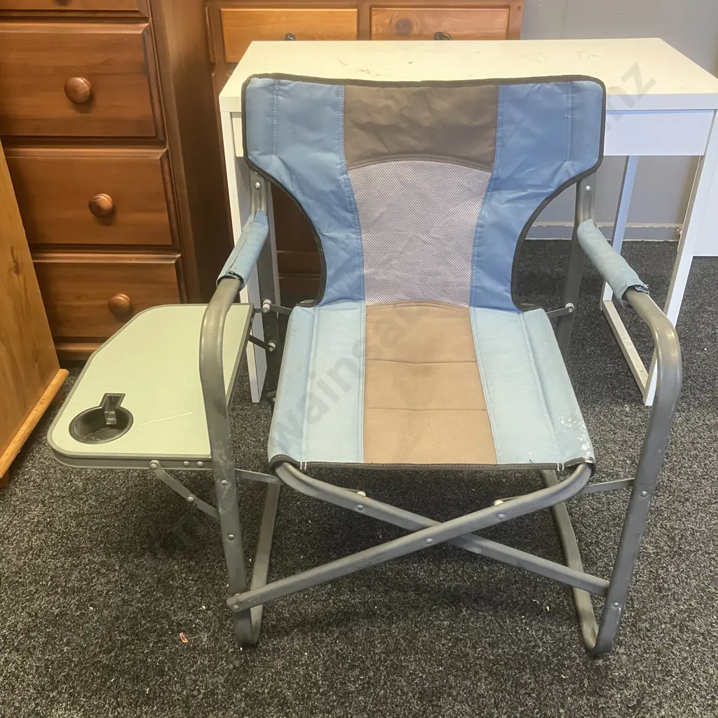 Folding Camp Chair With Side Table & Cup Holder Image 1++