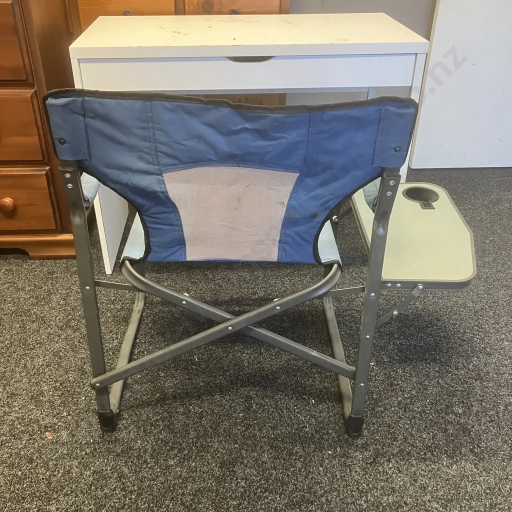 Folding Camp Chair With Side Table & Cup Holder Image 1++