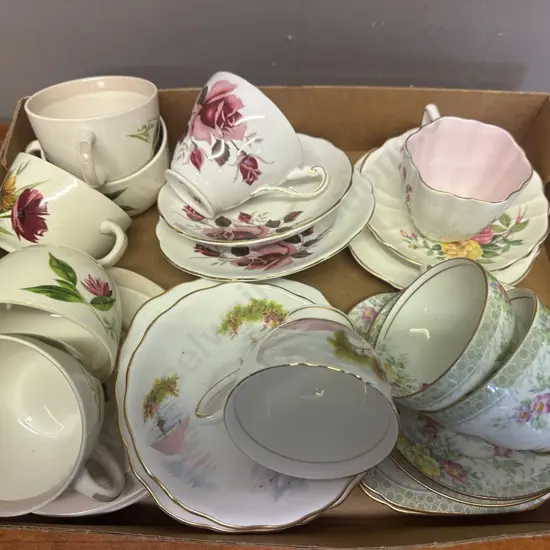 Assorted Vintage China Trios & Duos Including Colclough, Royal Swan Etc