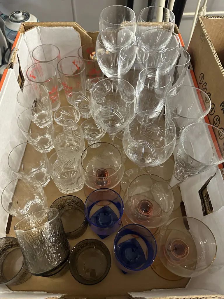 Assorted Glasses Including Retro Glasses  Image 1++
